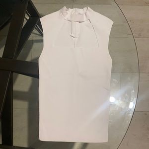 Zara - Sleek cut out white top